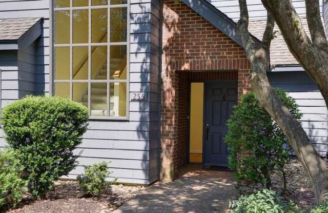 256 Archers Mead Gallery 4