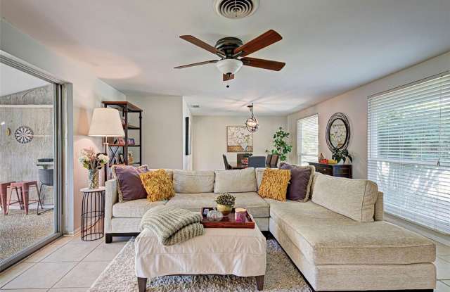 3185 REGATTA CIRCLE Gallery 4