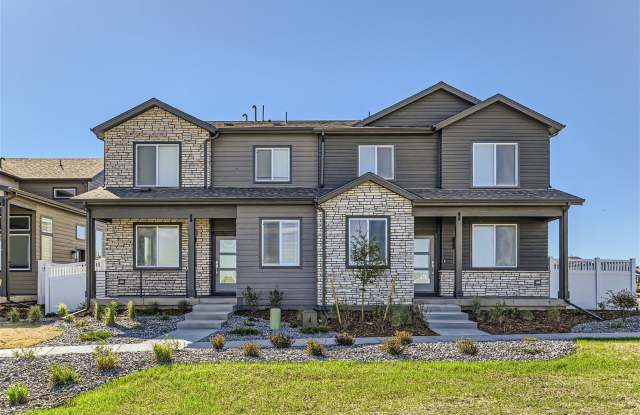 Evolve Real Estate: 3 Bedroom + Loft + Study Duplex in Murphy Creek! Available Immediately. photos photos
