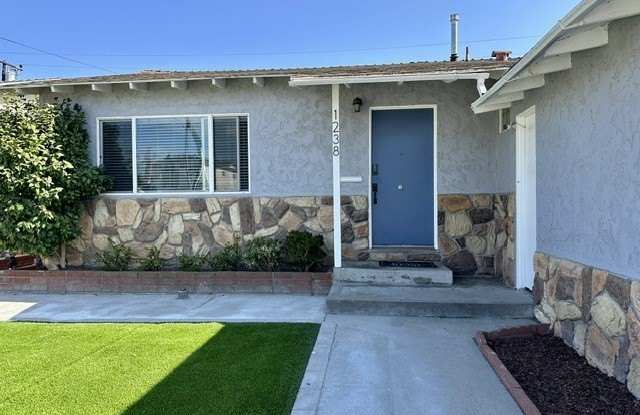 1238 Dunwich Avenue photos photos