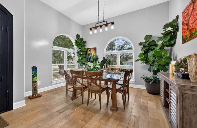 815 59TH Avenue NE Gallery 4
