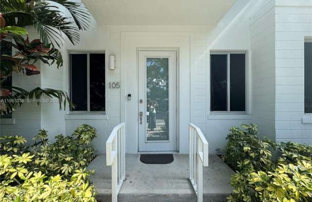 2630 NE 213 St photos photos