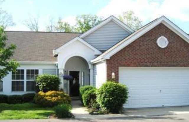 210 Elmwood Drive Gallery 1