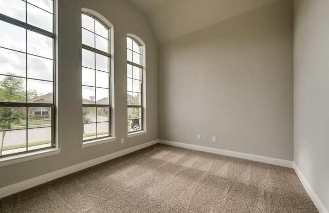 484 Oak Hills Lane Gallery 3