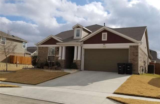 501 Cold Mountain Trail - 501 Cold Mountain Trl, Saginaw, TX 76131