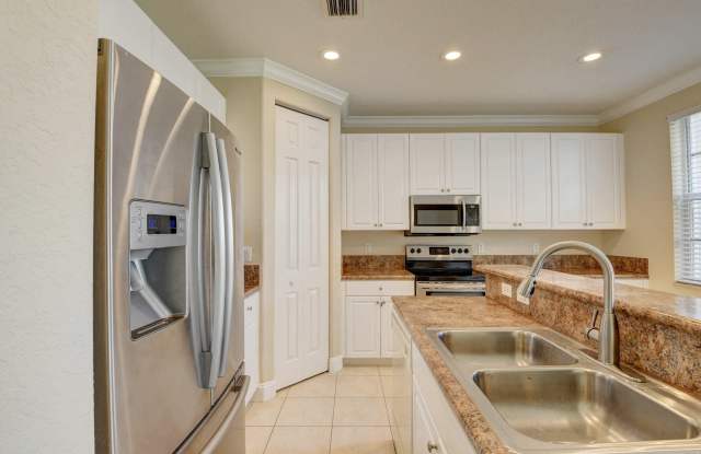 4353 Legacy Court Gallery 3