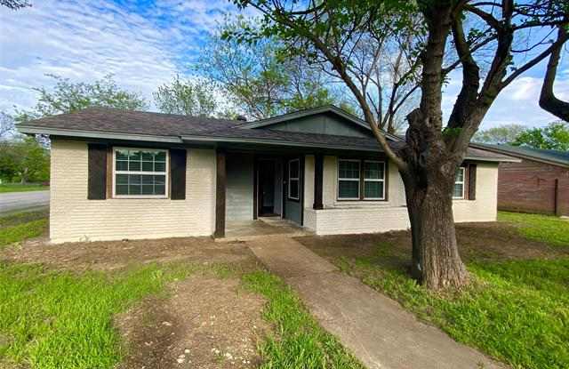 1801 Proctor Drive - 1801 Proctor Drive, Grand Prairie, TX 75051