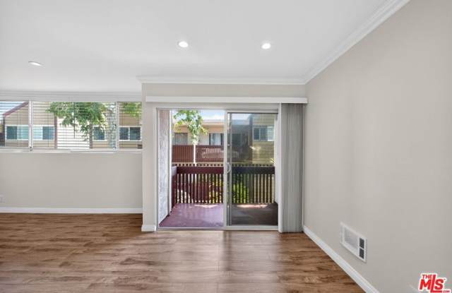 5900 Canterbury Dr Gallery 2
