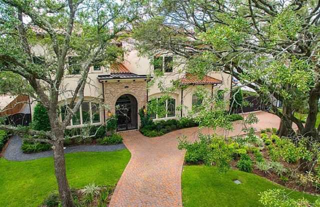 5559 Holly Springs Drive - 5559 Holly Springs Drive, Houston, TX 77056