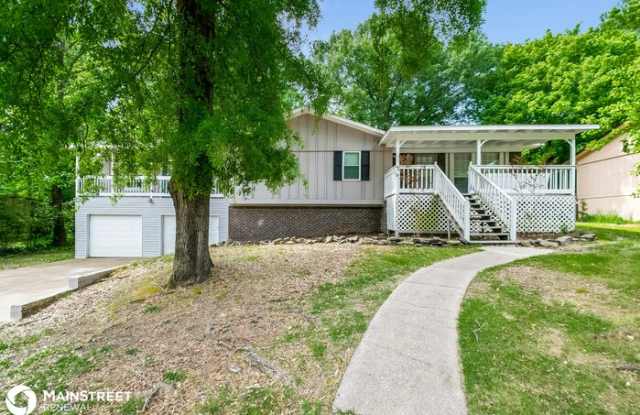 1009 Timber Brook Circle - 1009 Timber Brook Circle, Brookside, AL 35214