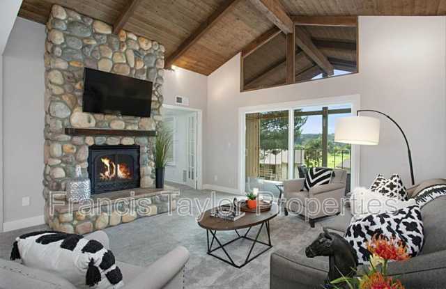 912 Knoll Vista Drive Gallery 3
