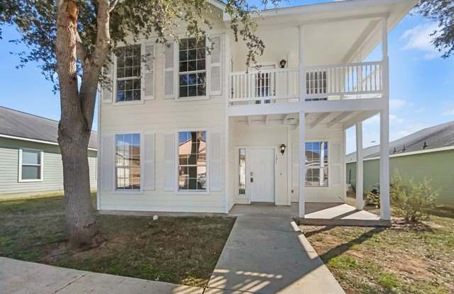 121 Lark Hill photos photos