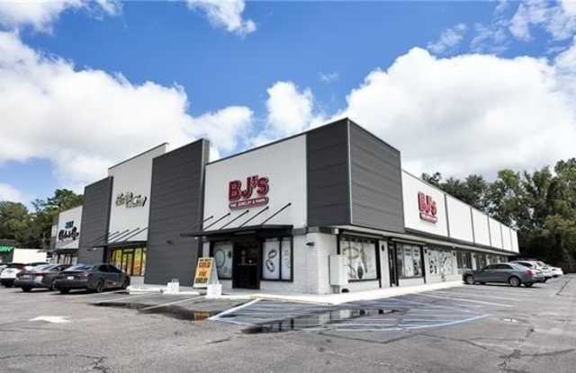 1665 SW RAILROAD Avenue Gallery 4
