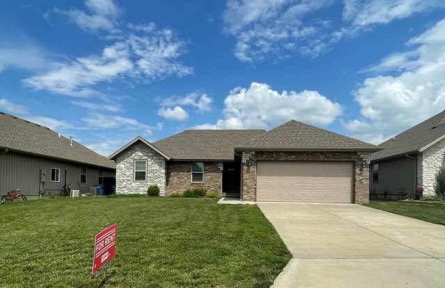 Executive Rental - Old Castle Estate Subdivision - Nixa photos photos