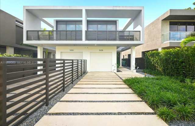 3458 Day Ave photos photos