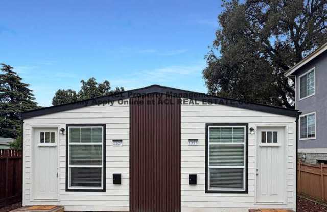 1327 Russell Way photos photos