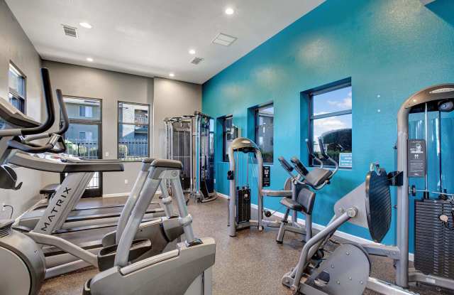 The Henley Apartment Homes Gallery 4