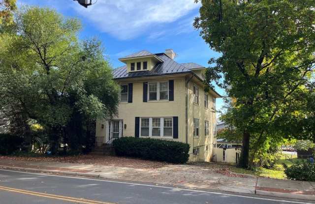 208 FAIRMONT Avenue Gallery 1