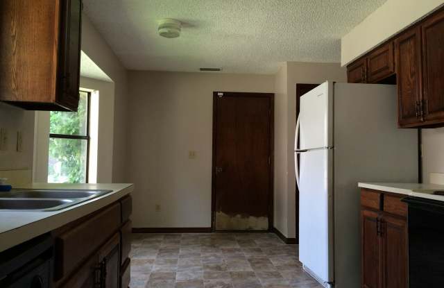 7670 HILSDALE HARBOR CT Gallery 4