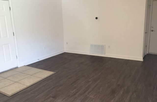 55 Assana Ct Gallery 2