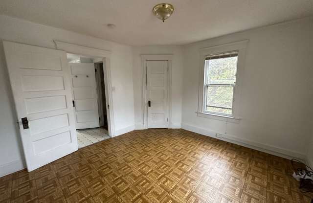 22 Donahue Place Gallery 3