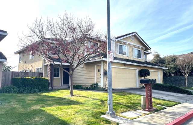 4176 Bell Common photos photos 4176 Bell Common photos photos