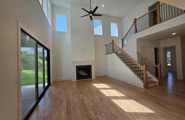 4430 Rodgers Pass Gallery 3