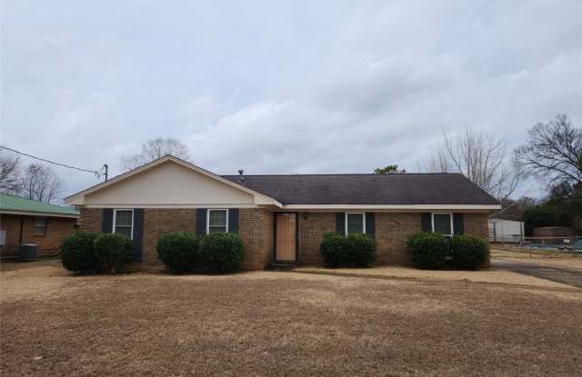 117 Alecia Drive - 117 Alecia Drive, Prattville, AL 36066
