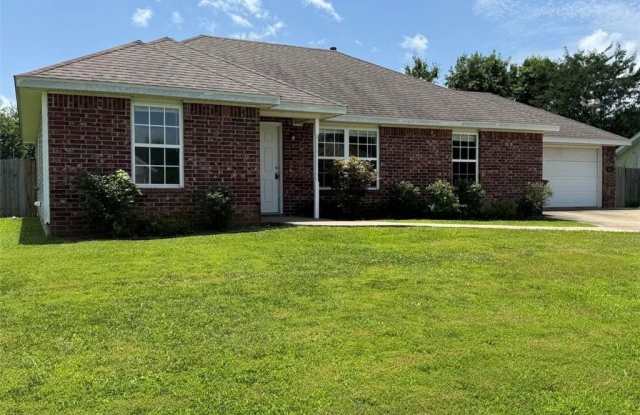 555 Elk  AVE photos photos