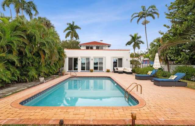 114 S Lake Drive, Lantana, FL 33462 photos photos