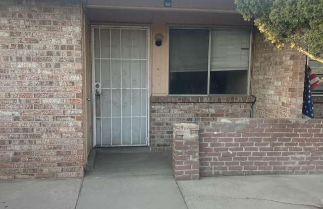 2820 E Glen Drive unit: A/B photos photos
