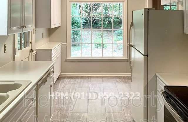 1103 Braemar Court Gallery 4