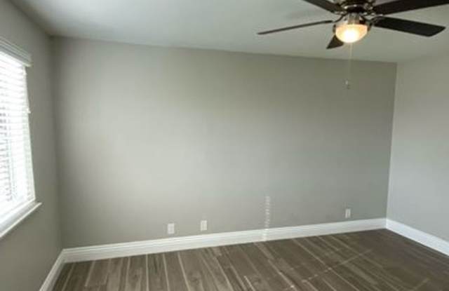 2BR/1BA in Vacaville with Stainless Kitchen & Central A/C – $2,399/mo Gallery 4