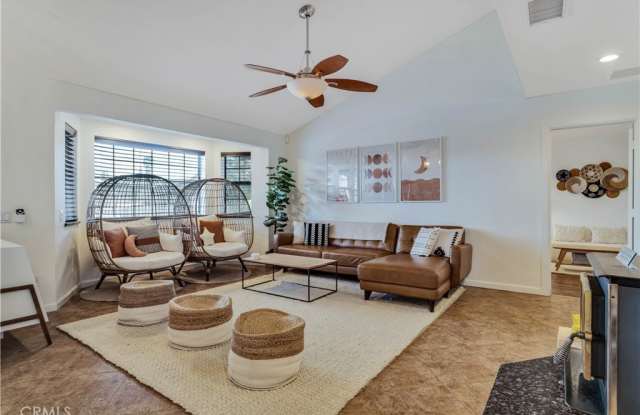 6796 Pine Spring Avenue photos photos