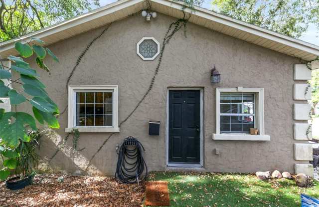 1417 BELGRADE AVENUE - 1417 Belgrade Avenue, Orlando, FL 32803