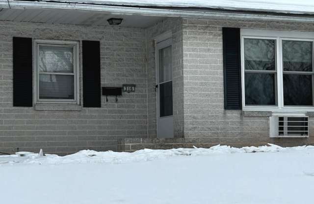 316 S GRIFFITH Drive - 316 South Griffith Drive, Amity Gardens, PA 19518