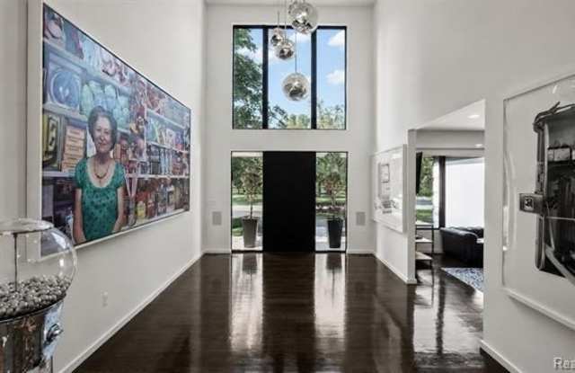 14 Beresford Court Gallery 4