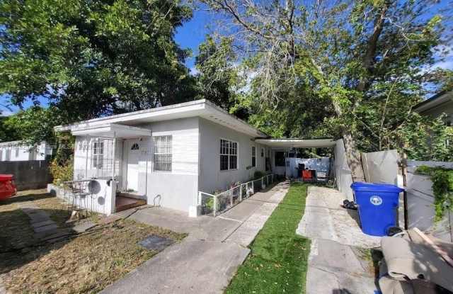 5731 NW 6th Ave photos photos