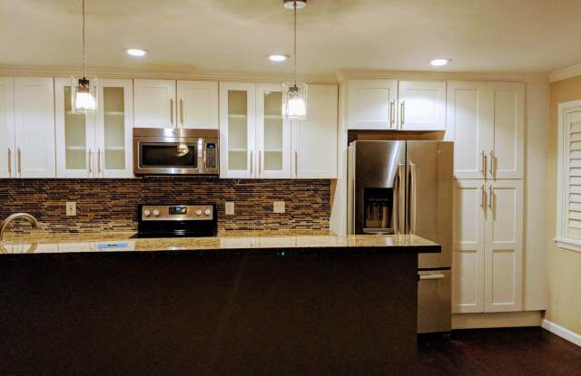 4848 Bermuda Avenue Unit E2 - 4848 Bermuda Ave, San Diego, CA 92107