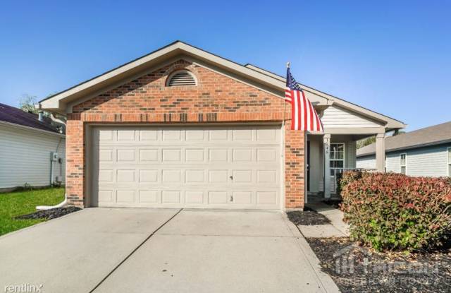 1748 Long Lake Drive - 1748 Long Lake Drive, Greenwood, IN 46143