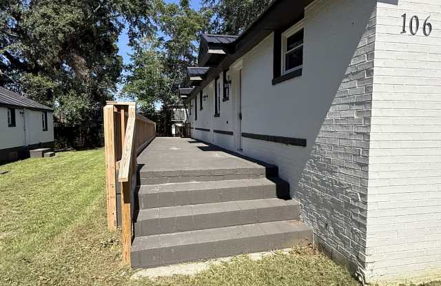 108 Molette Street - A Gallery 4