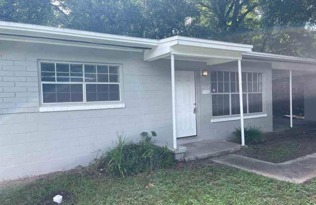 4509 Ellysee Way Gallery 2