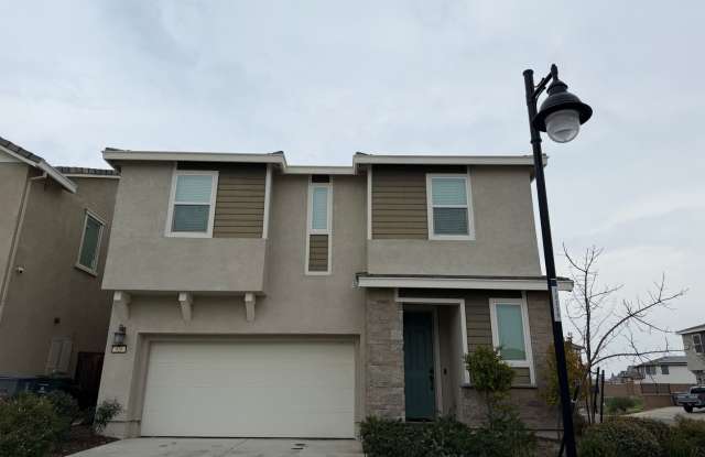 Spacious 4 Bedroom Home in Rocklin – 2,088 Sq Ft photos photos