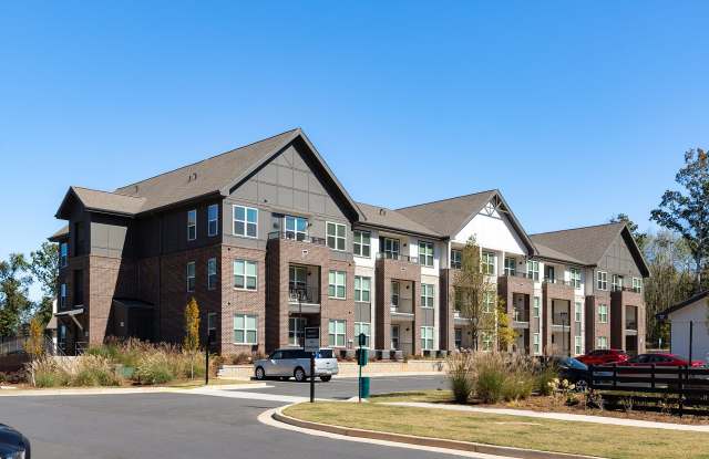 Aura Creekside photos photos