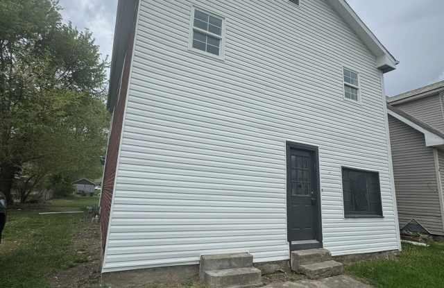 845 Moxahala Avenue - 845 Moxahala Avenue, Zanesville, OH 43701