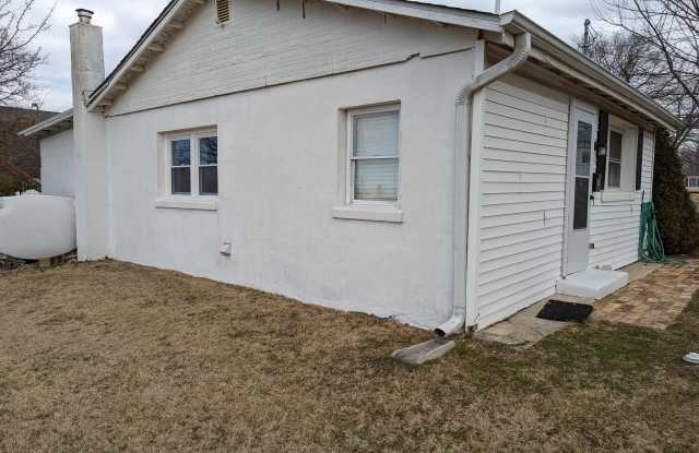 204 BILLINGSPORT RD. Gallery 2