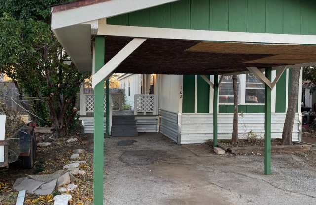 2 bed, 2 bath, CARPORT parking photos photos