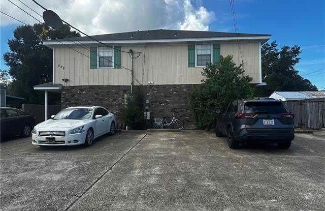 588 OAK Avenue - 588 Oak Avenue, Harahan, LA 70123