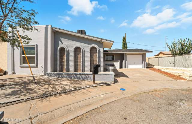 3911 QUASAR Court Gallery 2
