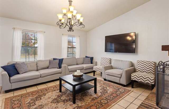 2110 Rose Hill Road Gallery 2